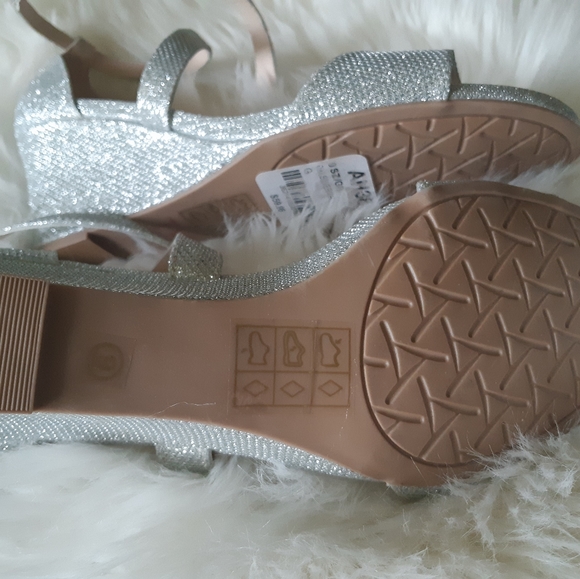 ❣Le chateau beautiful summer /spring dress slipper - Picture 4 of 8